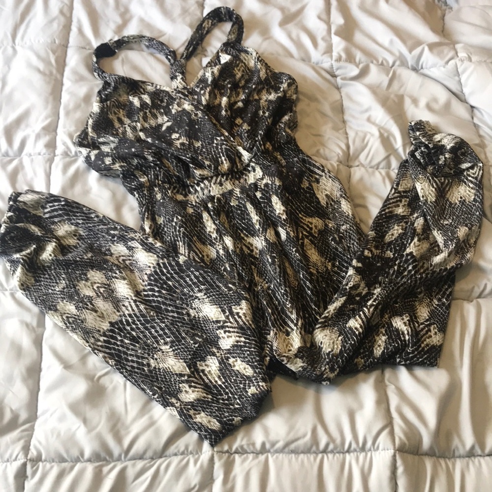 Snakeskin jumper